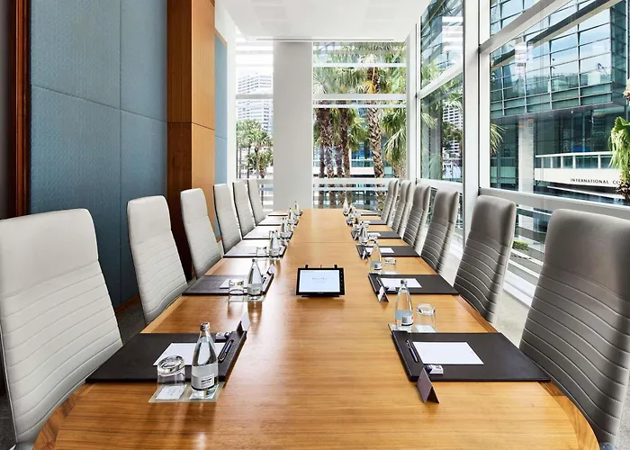 Hotel Sofitel Sydney Darling Harbour