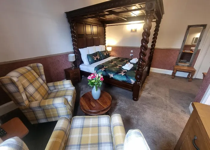 Roy Bridge Hotel Fort William