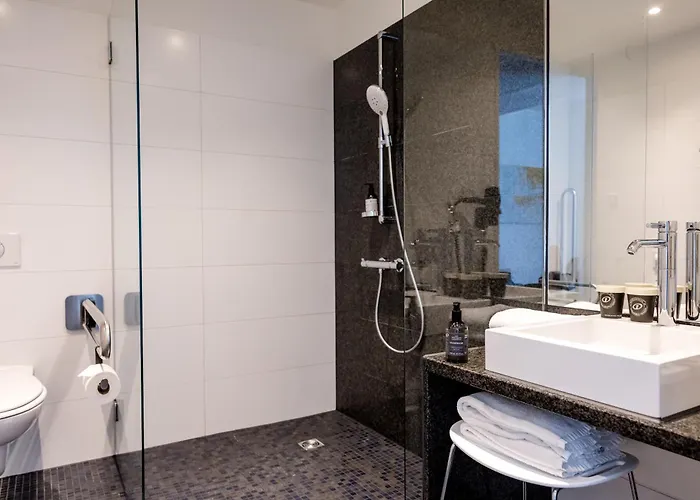Motel One Koeln-Neumarkt
