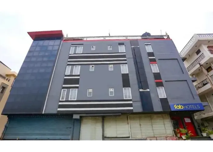 Fabhotel Pp Residency New Delhi