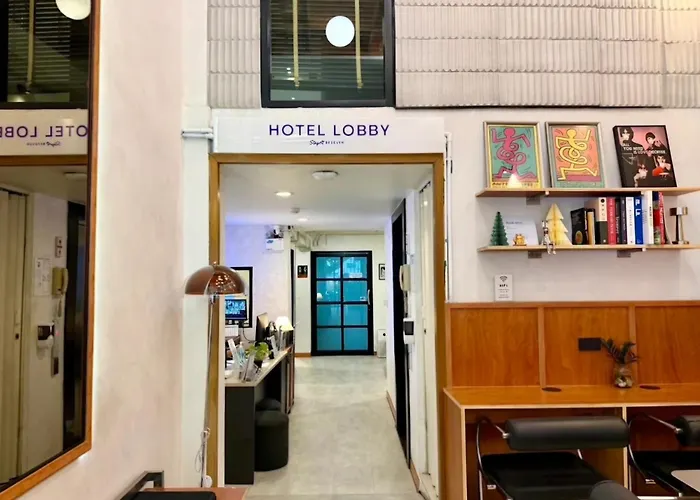 Stayat Bedever Bangkok Hotel