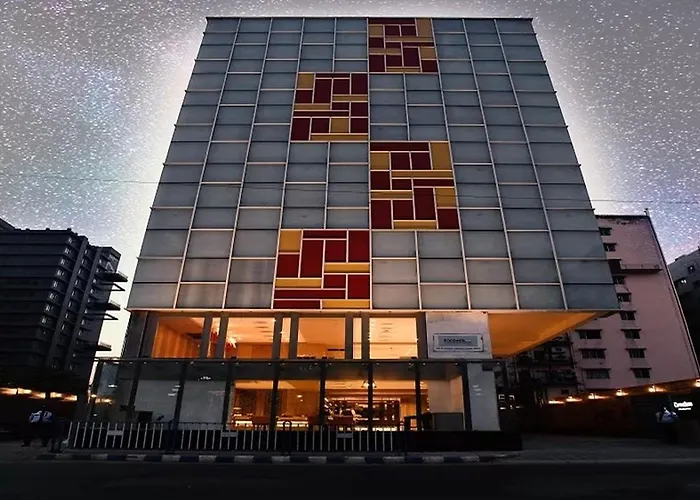Lynq Aero Hotel Kolkata