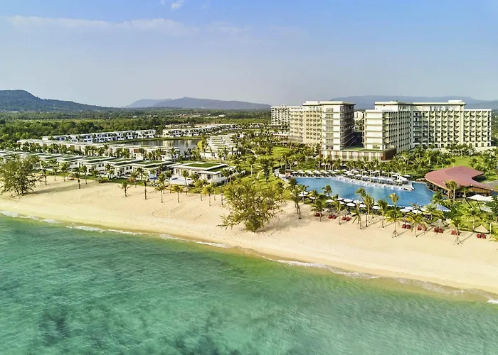 Moevenpick Resort Waverly Phú Quốc