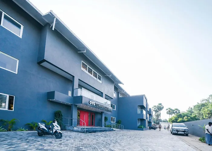 Townhouse 211 Laguna Ecr Near Juhu Beach Chennai