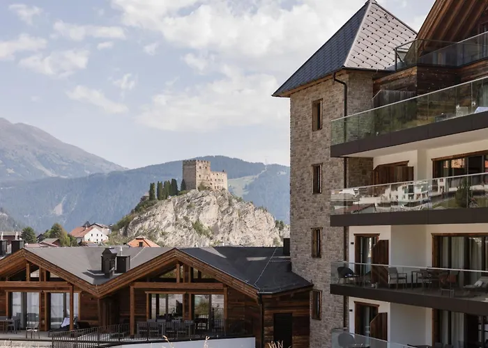 Vaya Ladis Hotel
