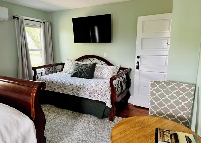 Hudson House Bed And Breakfast Wheatland