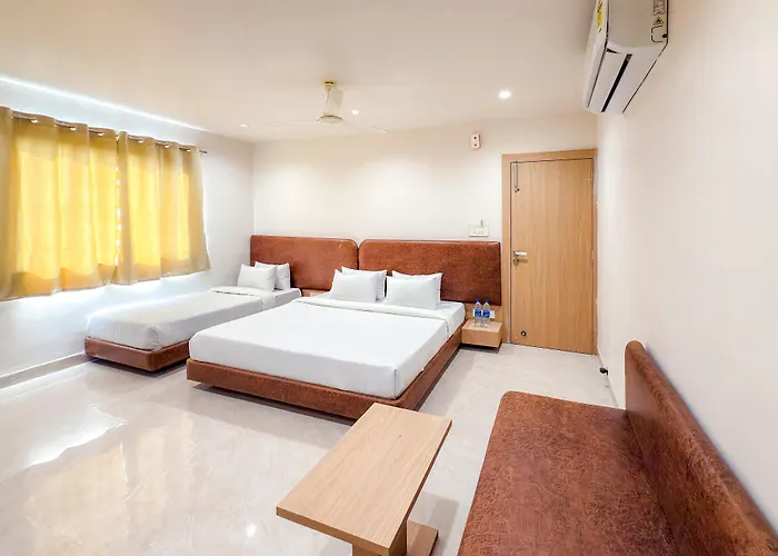 Hotel Anand Ujjain