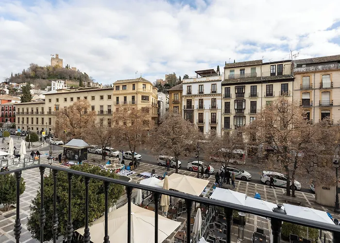 Bibo Suites Plaza Nueva Grenade