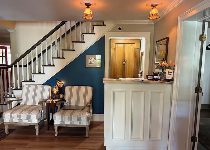 Four Columns Inn Newfane
