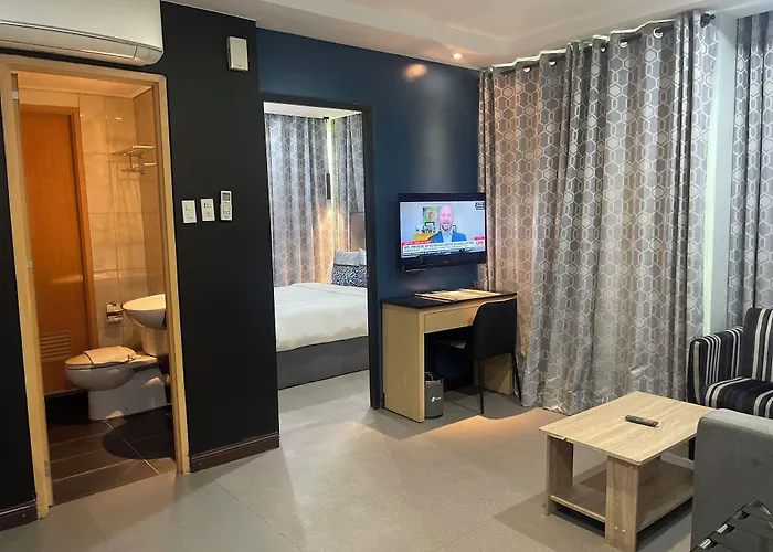 Homes At Bay Area Suites By Sms Hospitality Manila