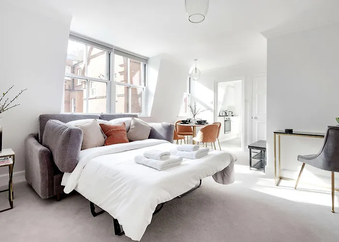 3 Sloane Gardens Aparthotel London