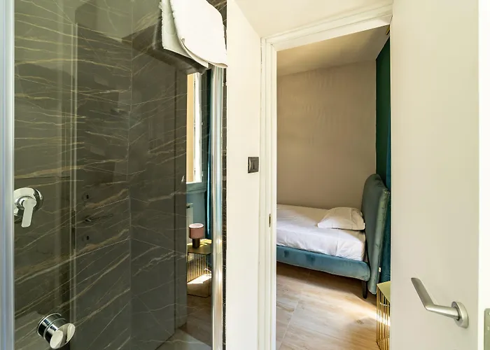 Room Eleven Florence