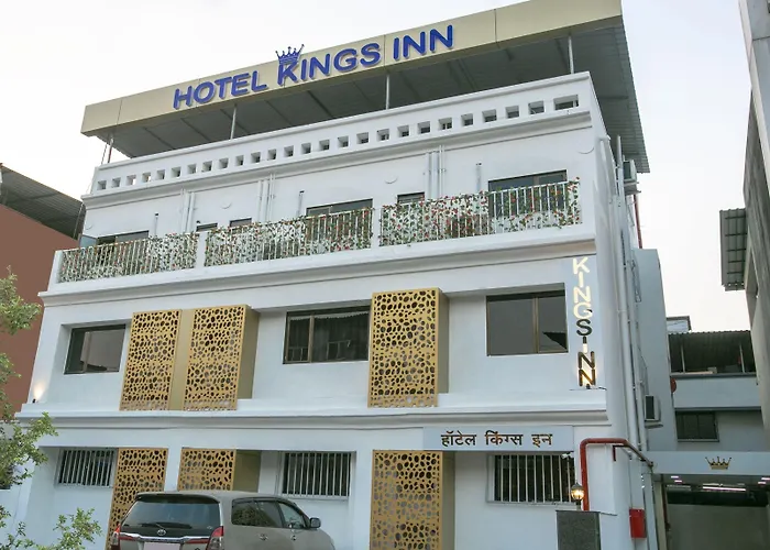Itsy Hotels Kings Inn Vashi Navi Mumbai