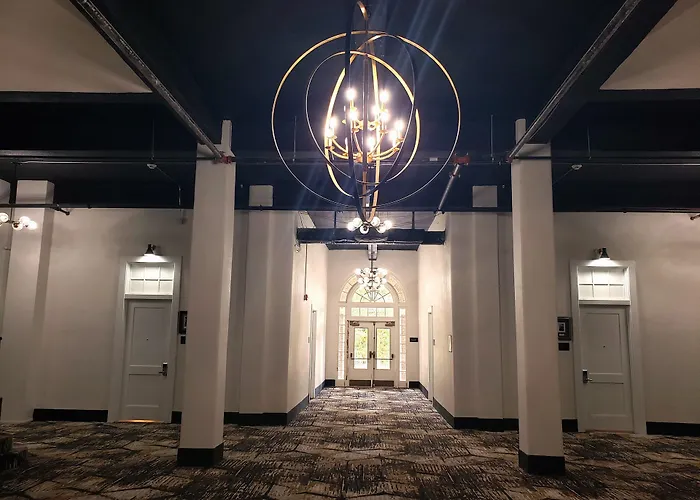 Inn At Blackstone