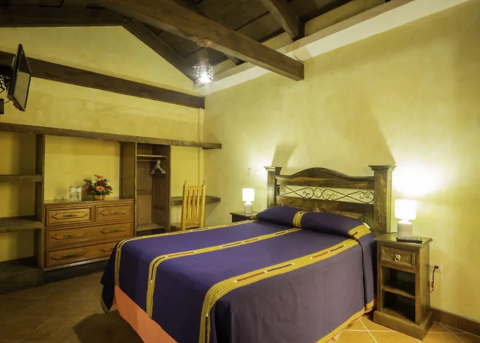 Hotel Maya Ik' Antigua