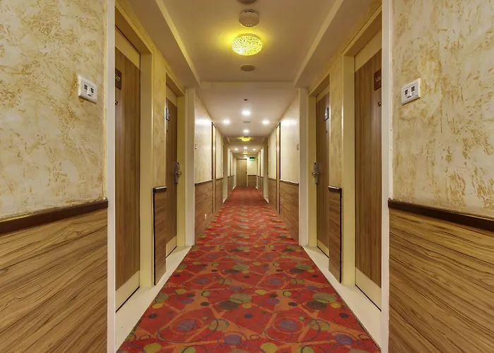 Golden Tulip New Delhi - Hari Nagar Hotel