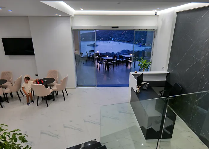 Sky Way Skk Luxury Apartments Sarande