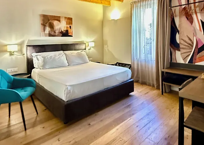 Malvezzi24 Boutique Rooms Desenzano del Garda