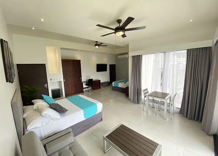 Hotel Naoz Manuel Antonio