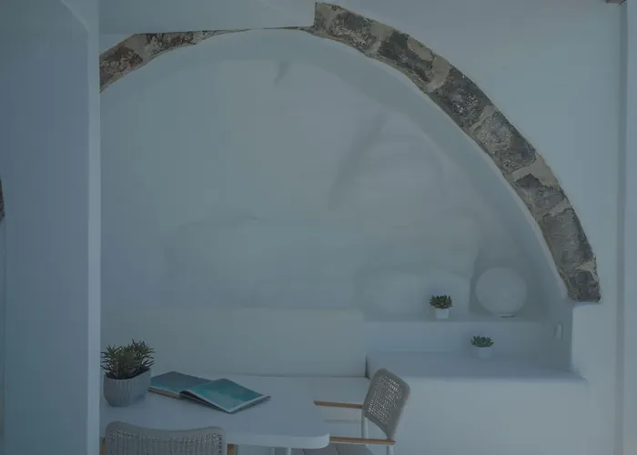 Anemos Cave Suites Imerovigli 