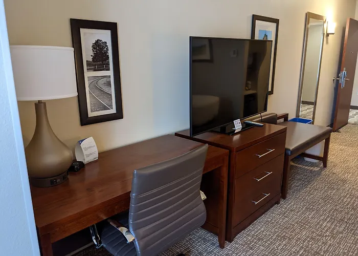 Comfort Inn & Suites Harrisonburg