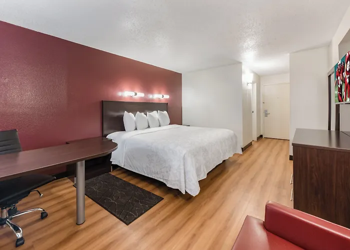 Red Roof Inn Plus+ Columbus - Worthington