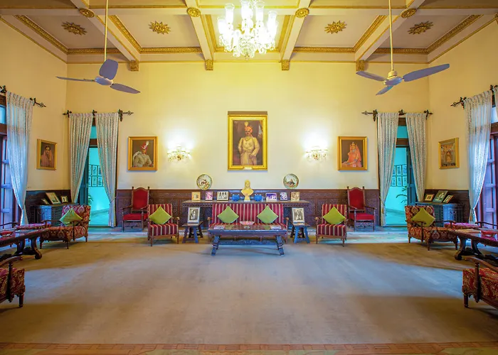 Nilambag Palace Hotel Bhavnagar