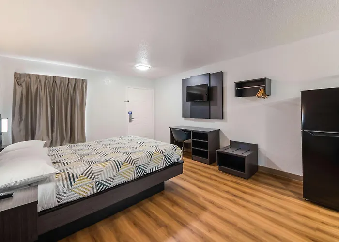 Studio 6 Laredo, Tx - North I-35