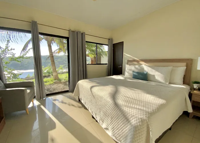 Paradise Surf Hotel San Miguel