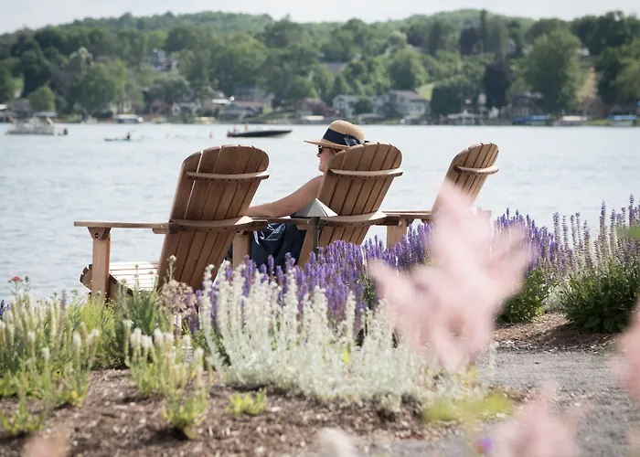 The Lake House On Canandaigua