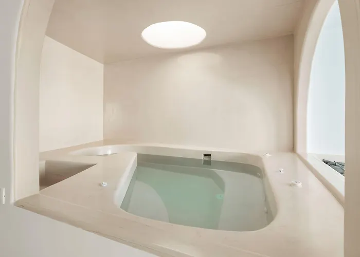 Oyster Luxury Suites Imerovigli 