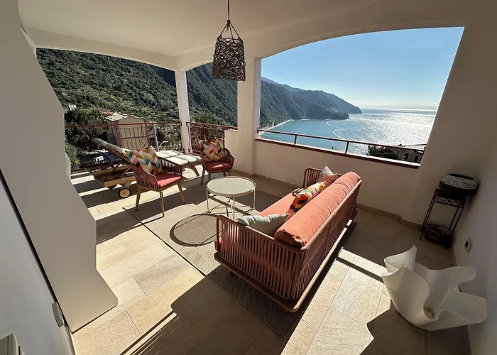 Madueneta 5 Terre Hotel Corniglia