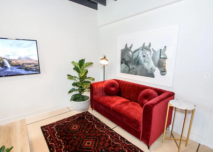 Stellar Suites Louisville
