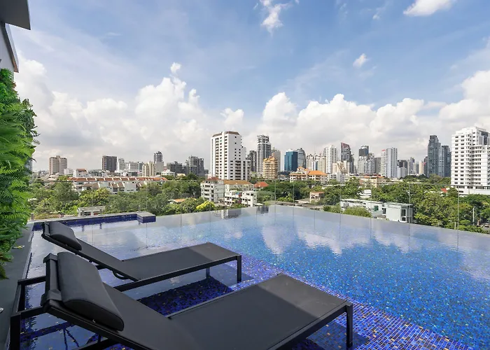 Destiny63 Ekamai Apartment Bangkok