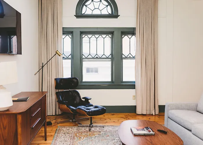 The Amelia Hotel Hudson