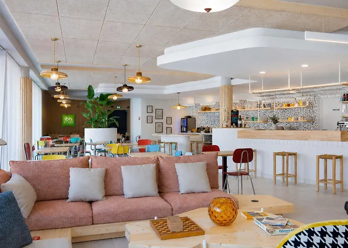 Ibis Styles Salon De Provence Hotel
