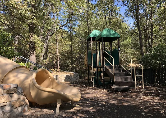Ucla Lake Arrowhead Lodge
