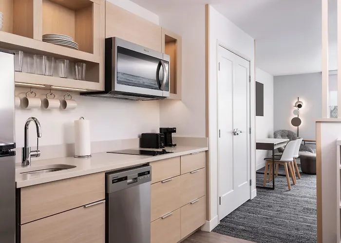 Towneplace Suites By Marriott New Philadelphia