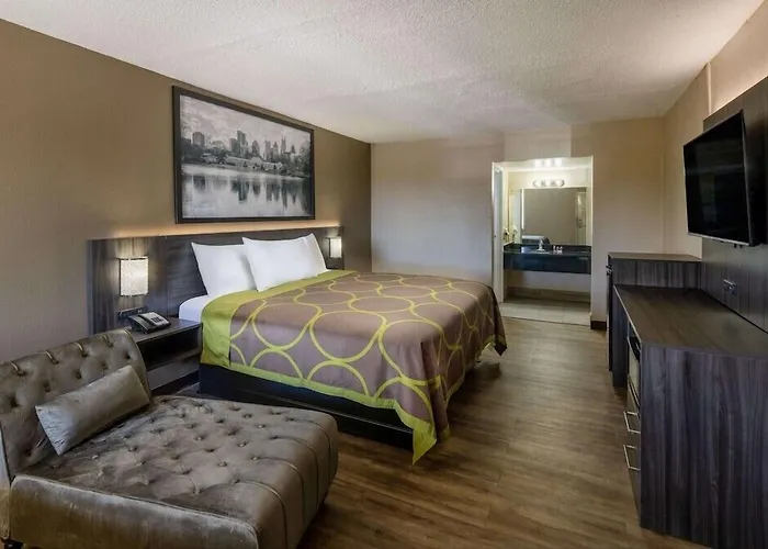 Super 8 By Wyndham Mcdonough Ga Hotel