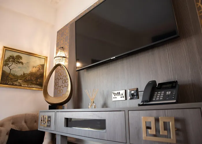 Domo Boutique Hotel Oldbury 