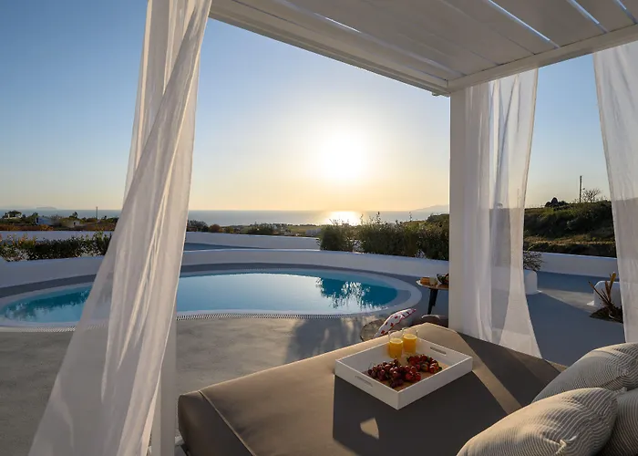 Este Luxury Suites Fira 