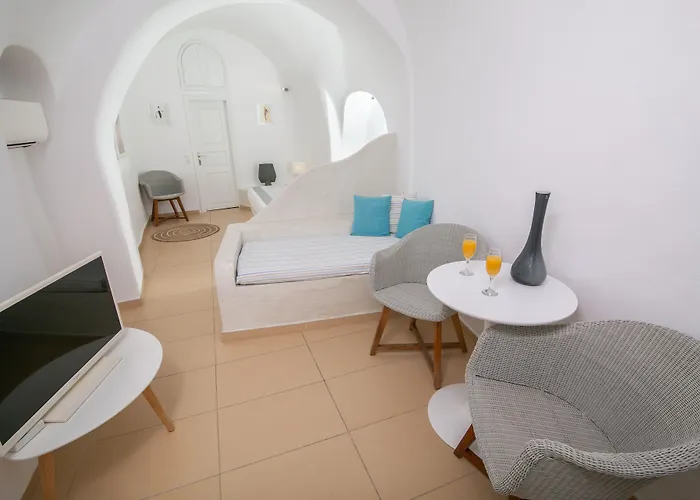 Vogue Suites Oia 