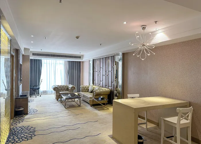Suning Universal Hotel All-Suites Nanjing 