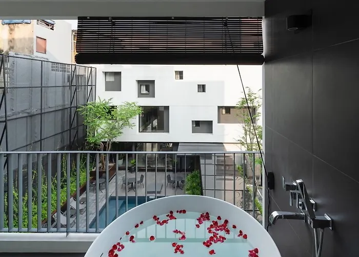 Lilit Bang Lumphu Hotel กรุงเทพมหานคร