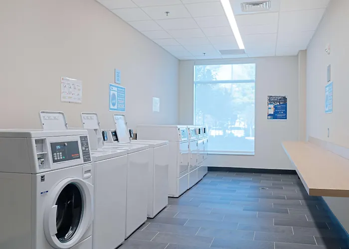 Home2 Suites By Hilton Atlanta Airport College Park