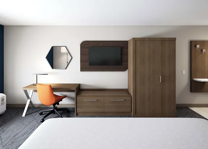 Holiday Inn Express & Suites Chicago - Oak Forest By Ihg