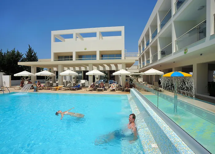 Nelia Gardens Hotel Ajía Nápa