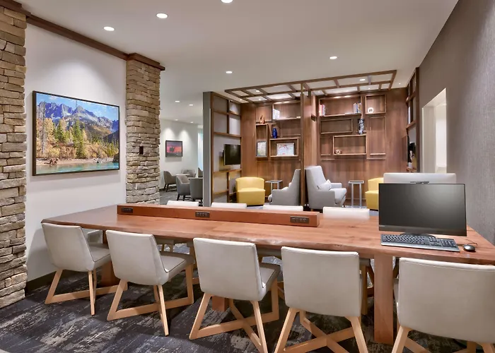 Hyatt Place Anchorage-Midtown