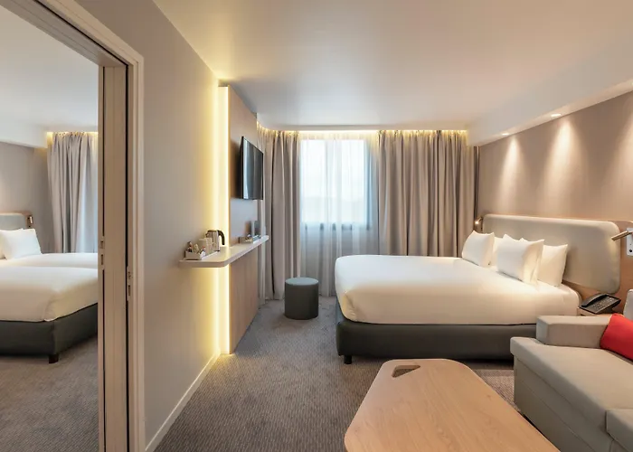 Holiday Inn Express - Marne-La-Vallee Val D'Europe By Ihg Bailly-Romainvilliers