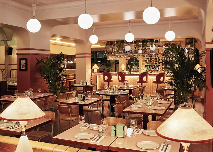 The Hoxton Shepherd'S Bush London